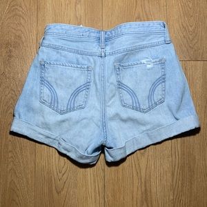 Hollister shorts (high-rise boyfriend shorts)